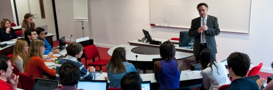 ENSEIGNANTS ET RECHERCHE_ENSEIGNER A L'IÉSEG
