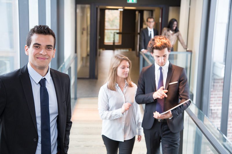 IÉSEG students